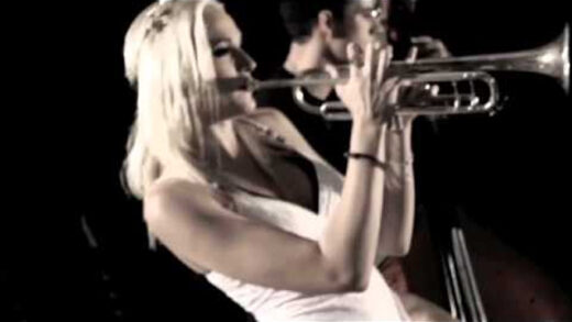 Me Voy a Ir (Tito Lara Session) - Jenny and the Mexicats. Videoclip