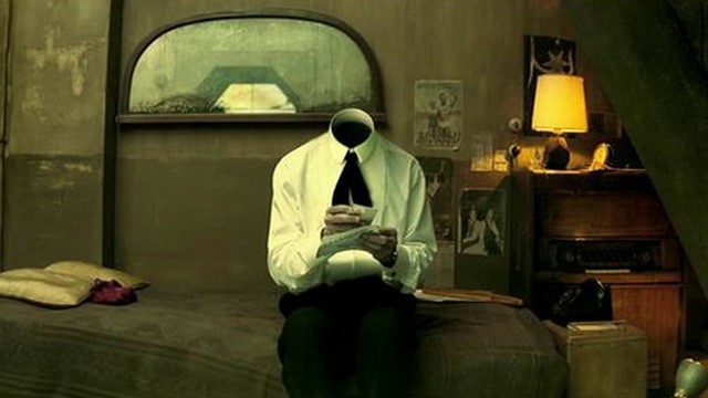 El hombre sin cabeza. Cortometraje francés de Juan Diego Solanas