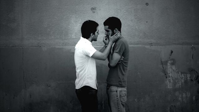 Muro. Cortometraje y drama LGBT español de Juanma Carrillo
