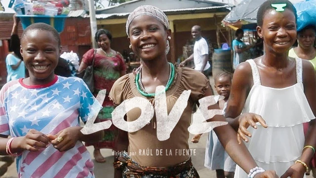 Love. Cortometraje documental dirigido por Raúl de la Fuente