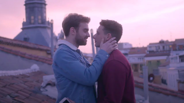 Guillermo en el tejado. Cortometraje y drama LGBT de Miguel Lafuente