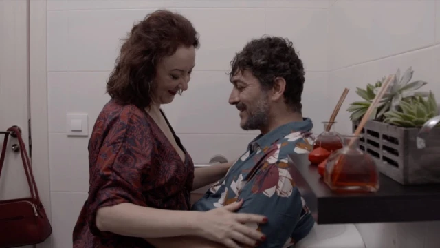 Historias de Toilette #5 Enganyosa realitat. Webserie española