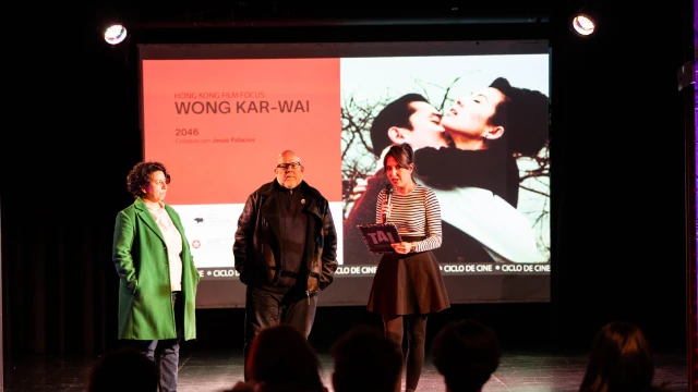 Se clausura el ciclo de Wong Kar-wai organizado en TAI por SMIFest con la proyección de "2046" y el coloquio del escritor Jesús Palacios