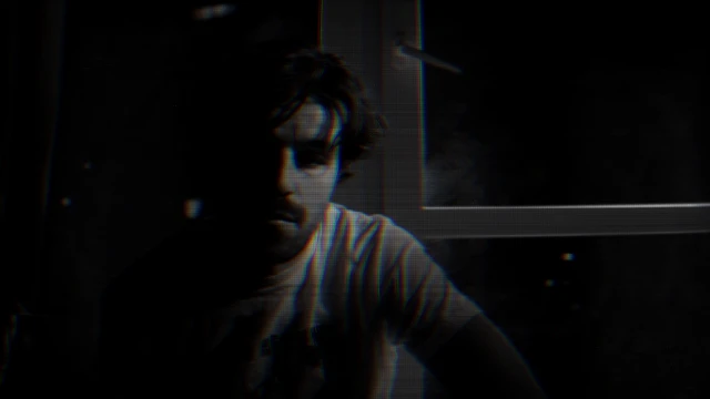 El mercado del Blu-Ray, en 'Extrema gravedad': el premiado corto de Lorenzo Ayuso, incluido en el nuevo lanzamiento de Gabita Barbieri