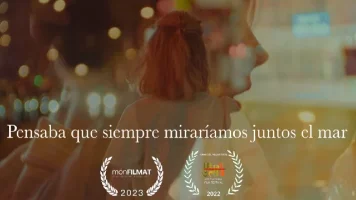 Pensaba que siempre miraríamos juntos el mar